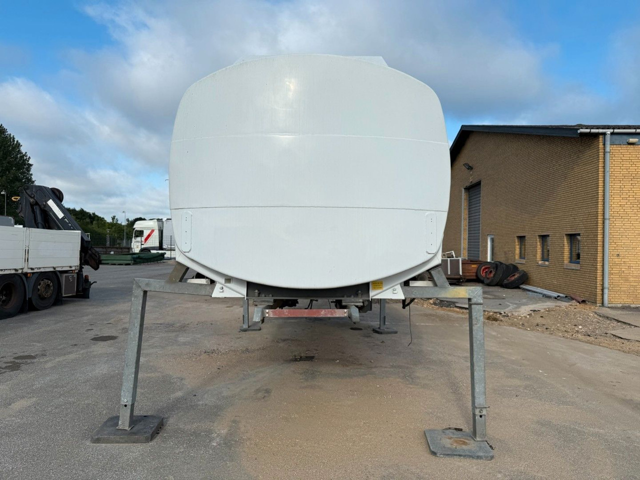 Tank truck HMK Bilcon 23.800 L ADR Tank: picture 14