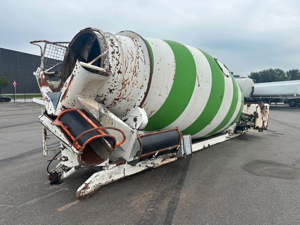 LT 90 D 9 m3 Concrete Mixer on Flat / Deutz - Concrete mixer truck: picture 3 LT 90 D 9 m3 Concrete Mixer on Flat / Deutz - Concrete mixer truck: picture 3