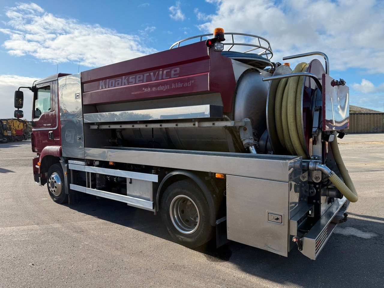 MAN TGM 14.250 VM-Tarm Stainless Steel 4000 l. Kombi - Vacuum truck: picture 4 MAN TGM 14.250 VM-Tarm Stainless Steel 4000 l. Kombi - Vacuum truck: picture 4