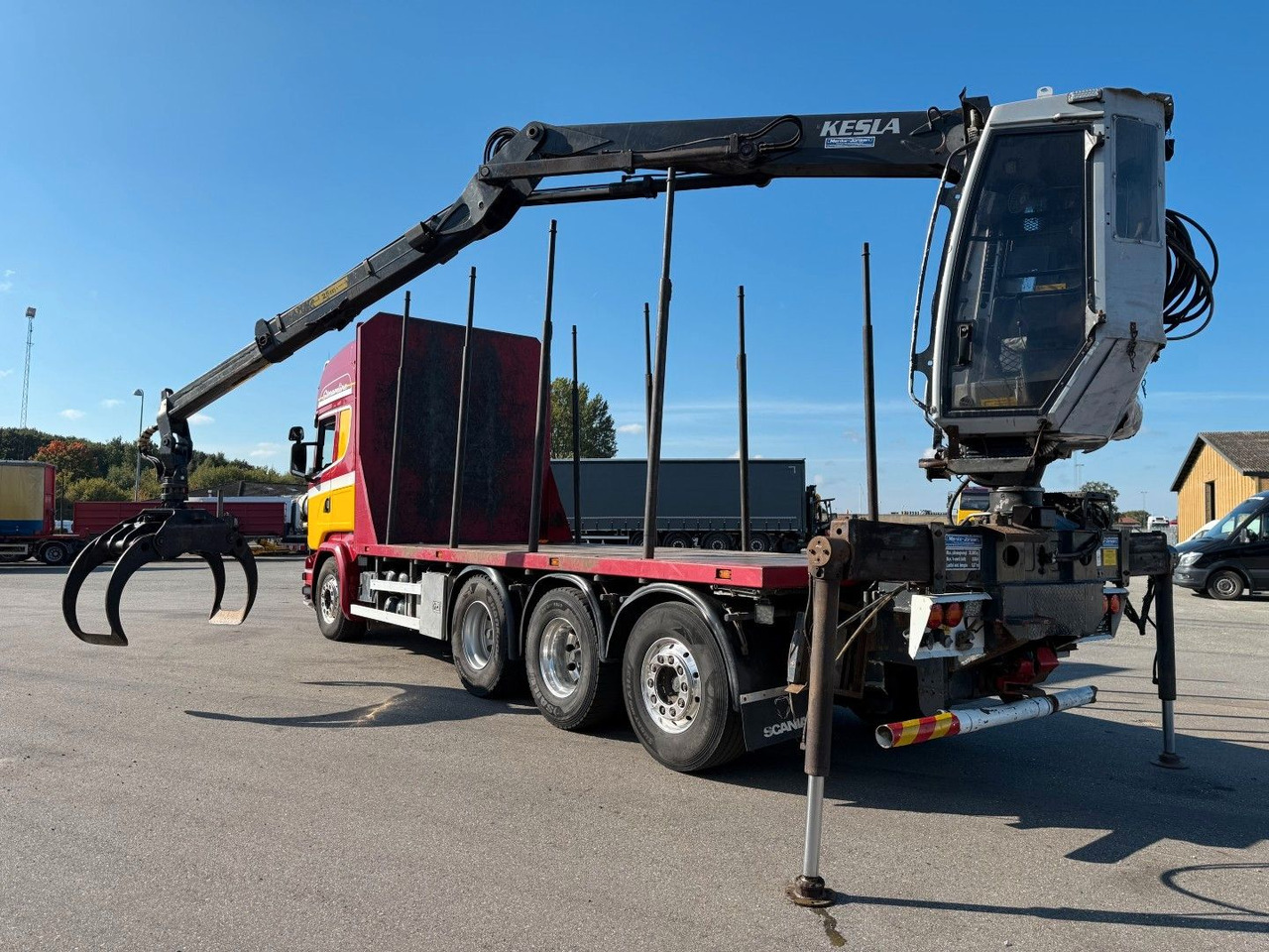 Scania R580 V8 8x4*4 Crane Kesla 21127 / Woodtransport - Crane truck: picture 4 Scania R580 V8 8x4*4 Crane Kesla 21127 / Woodtransport - Crane truck: picture 4