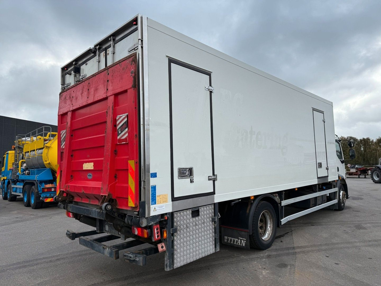 Volvo FL290 4x2 Thermo King T1200-R Euro 5 - Refrigerator truck: picture 3 Volvo FL290 4x2 Thermo King T1200-R Euro 5 - Refrigerator truck: picture 3