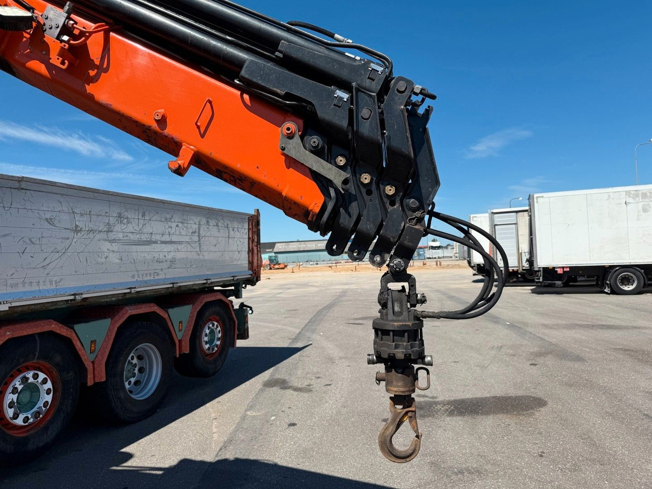 Crane truck Volvo FM500 8x2*6 Crane HMF 2620 K5 Pendel Tipper: picture 15