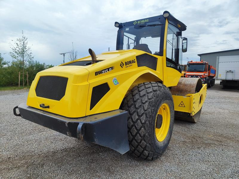 Bomag BW 213 D-5 - Compactor: picture 4 Bomag BW 213 D-5 - Compactor: picture 4
