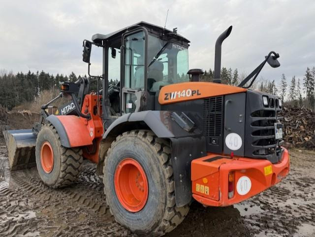 Hitachi ZW140 - Wheel loader: picture 1 Hitachi ZW140 - Wheel loader: picture 1