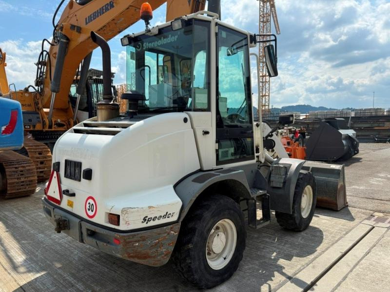 Liebherr L507 - Wheel loader: picture 4 Liebherr L507 - Wheel loader: picture 4