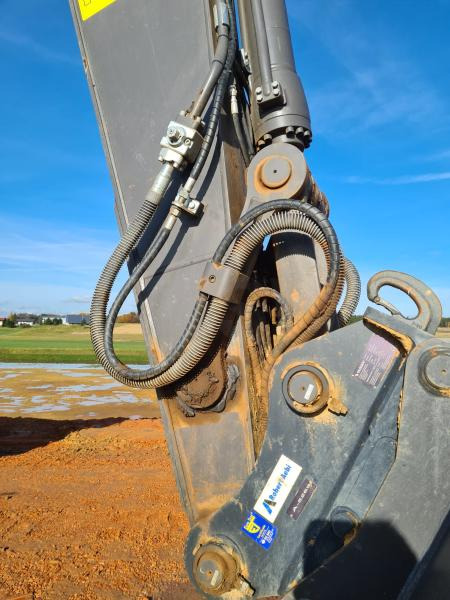 Volvo 220EL - Crawler excavator: picture 5 Volvo 220EL - Crawler excavator: picture 5