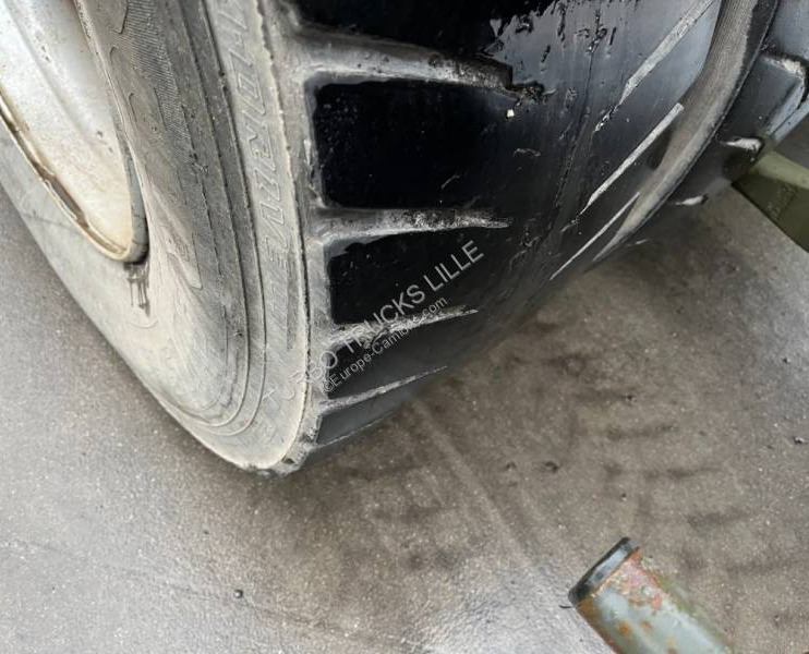 Hook lift truck Volvo FM 340: picture 6