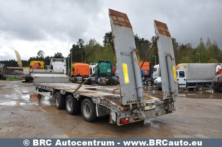 Goldhofer STN-L3-39/80 - Low loader semi-trailer: picture 4 Goldhofer STN-L3-39/80 - Low loader semi-trailer: picture 4