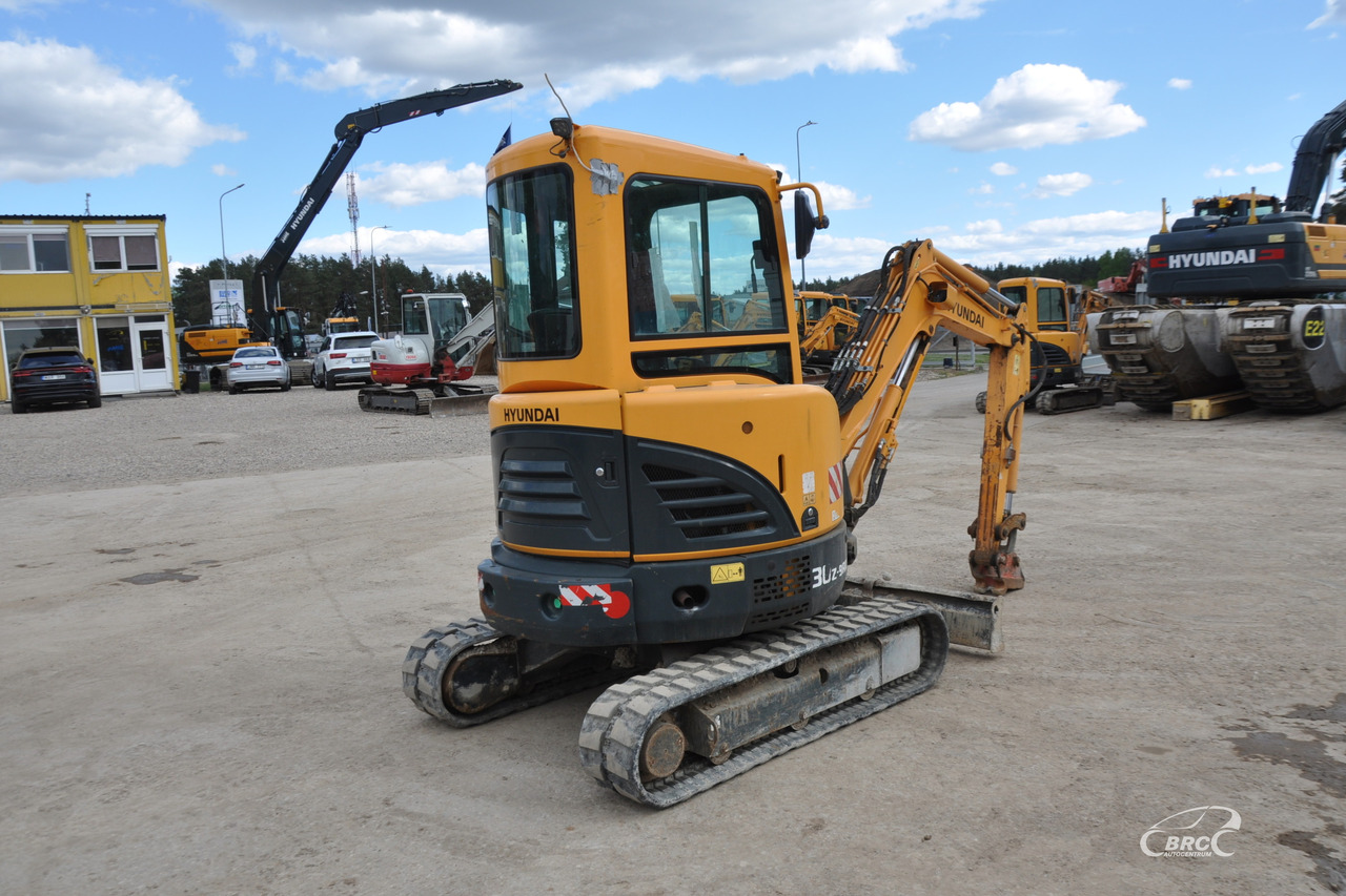 Lease a Hyundai R30Z-9AK Hyundai R30Z-9AK: picture 6