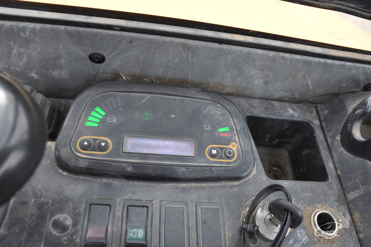 Lease a Hyundai R30Z-9AK Hyundai R30Z-9AK: picture 10