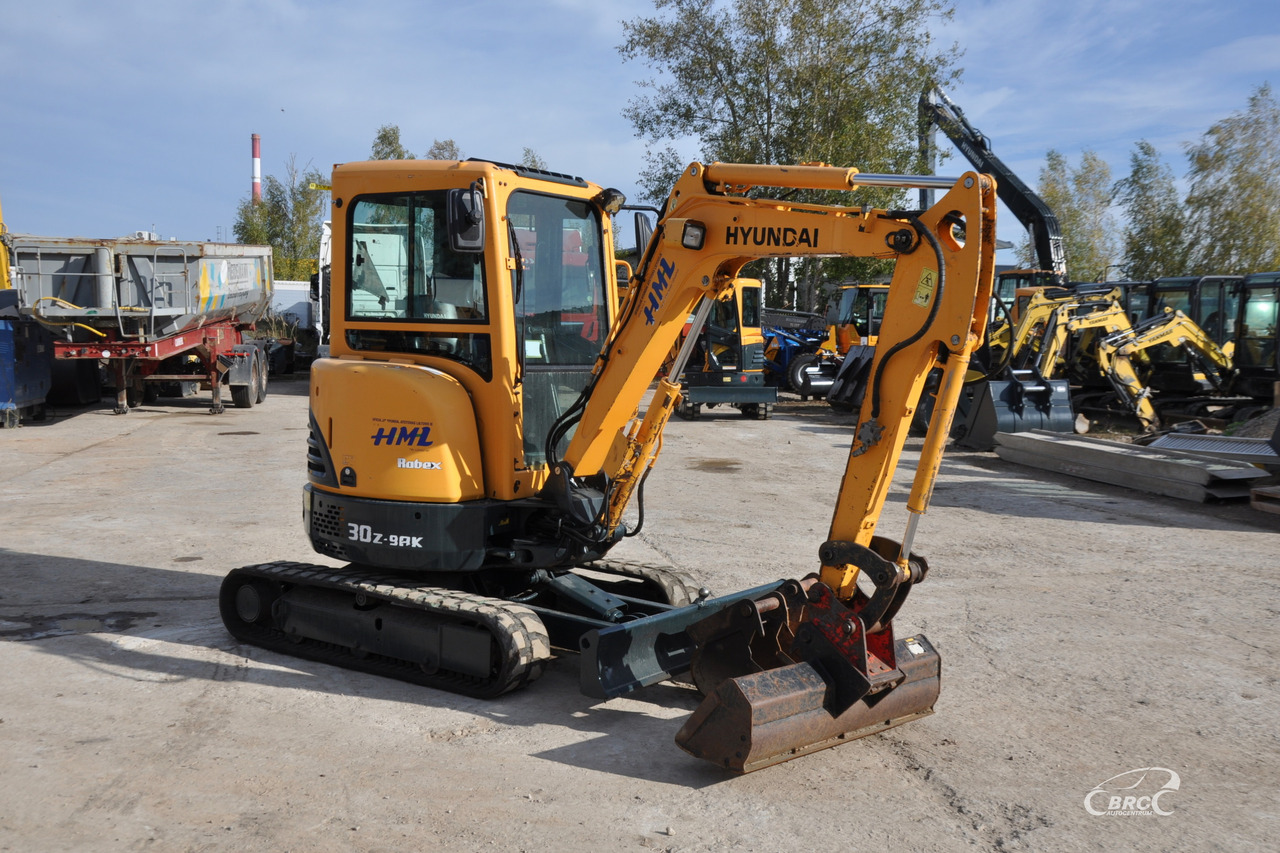 Hyundai R30Z-9AK - Mini excavator: picture 2 Hyundai R30Z-9AK - Mini excavator: picture 2