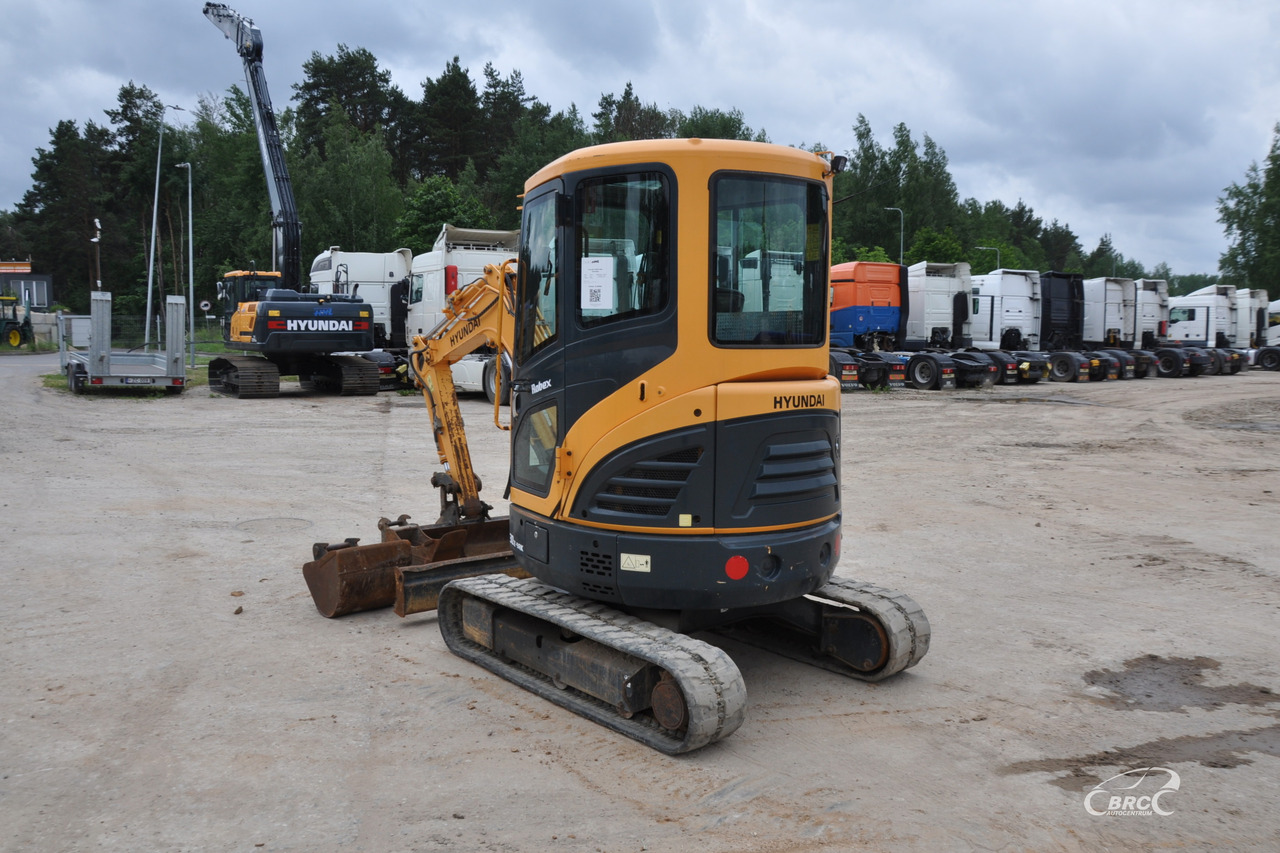 Hyundai R30Z-9AK - Mini excavator: picture 4 Hyundai R30Z-9AK - Mini excavator: picture 4