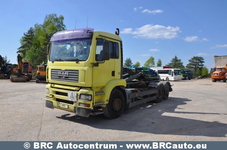 MAN TGA 26.430 6x2 - Hook lift truck: picture 1 MAN TGA 26.430 6x2 - Hook lift truck: picture 1