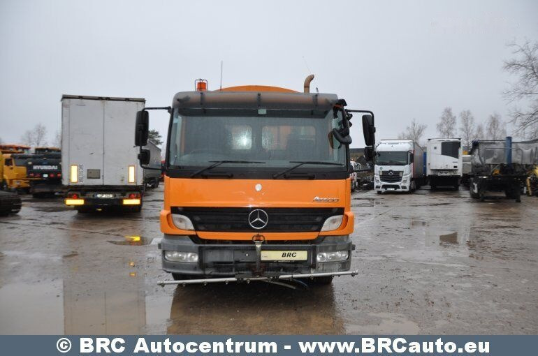 Mercedes-Benz 1524 Atego FAUN viajet 6 - Road sweeper: picture 2 Mercedes-Benz 1524 Atego FAUN viajet 6 - Road sweeper: picture 2