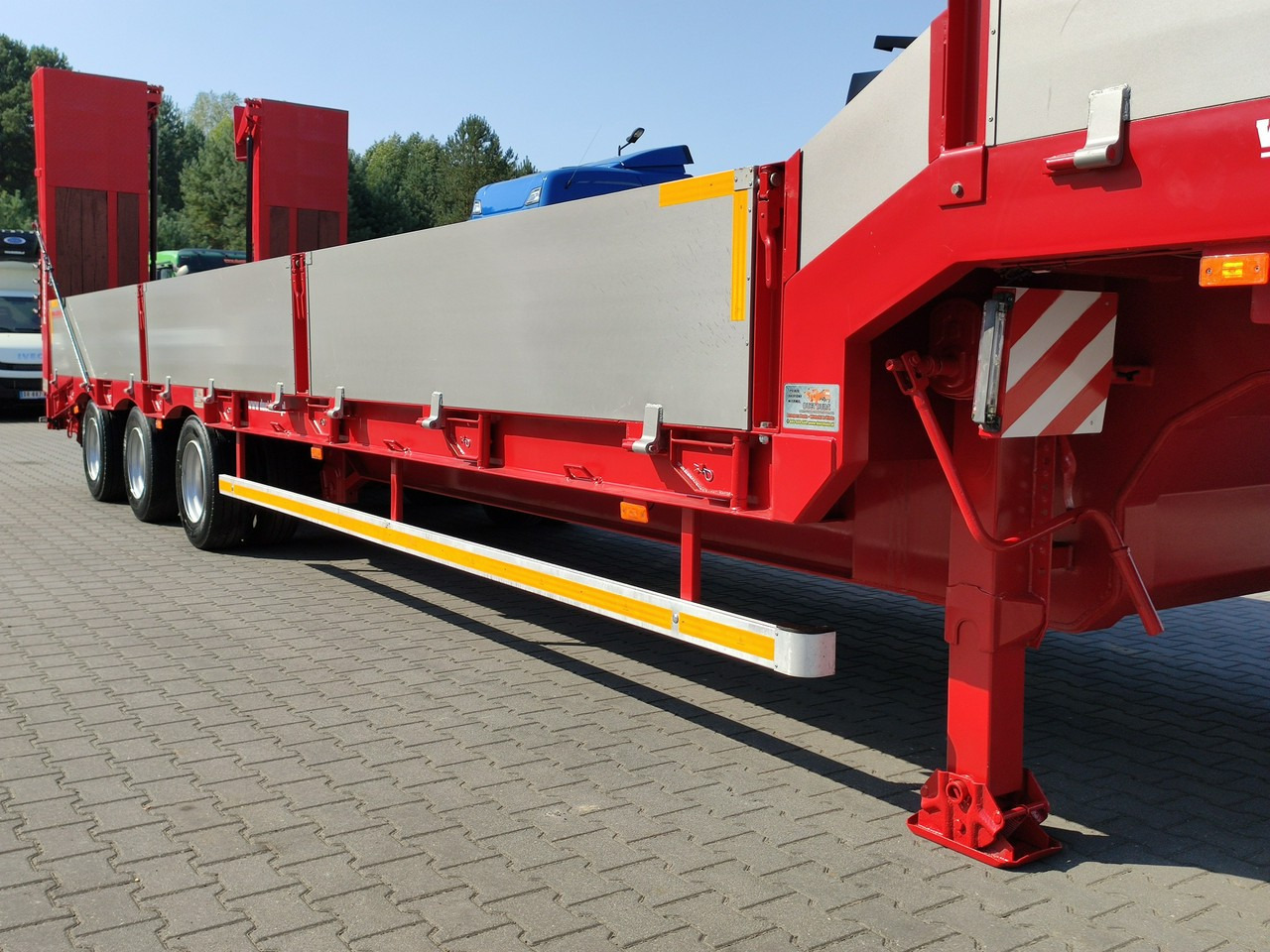 Low loader semi-trailer Bodex JANMIL Burtówka Laweta Niskopodłogowa Podczołgówka 3-Osie: picture 43