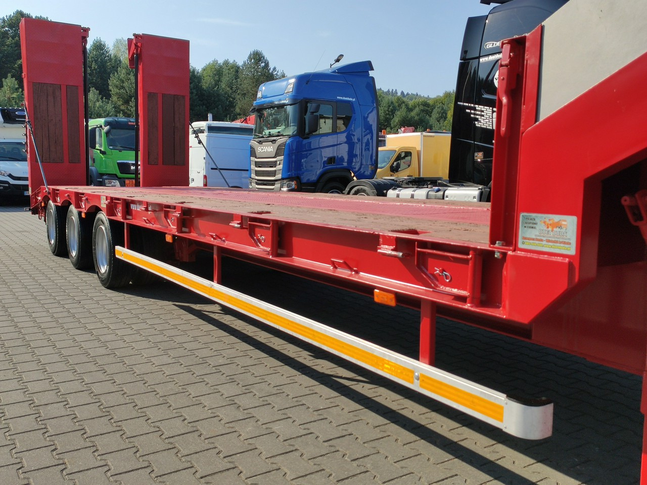 Low loader semi-trailer Bodex JANMIL Burtówka Laweta Niskopodłogowa Podczołgówka 3-Osie: picture 37