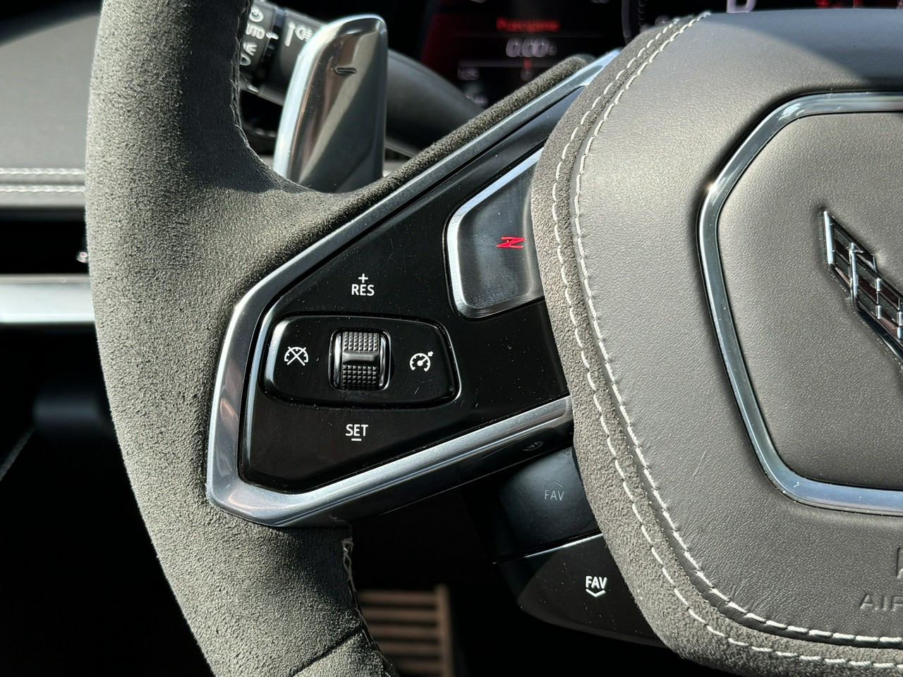 Convertible Chevrolet Corvette: picture 34