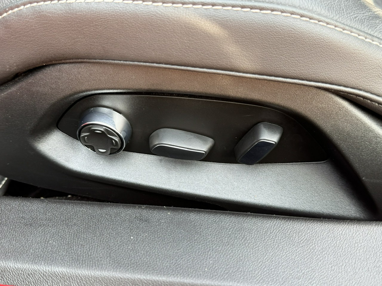 Convertible Chevrolet Corvette: picture 29