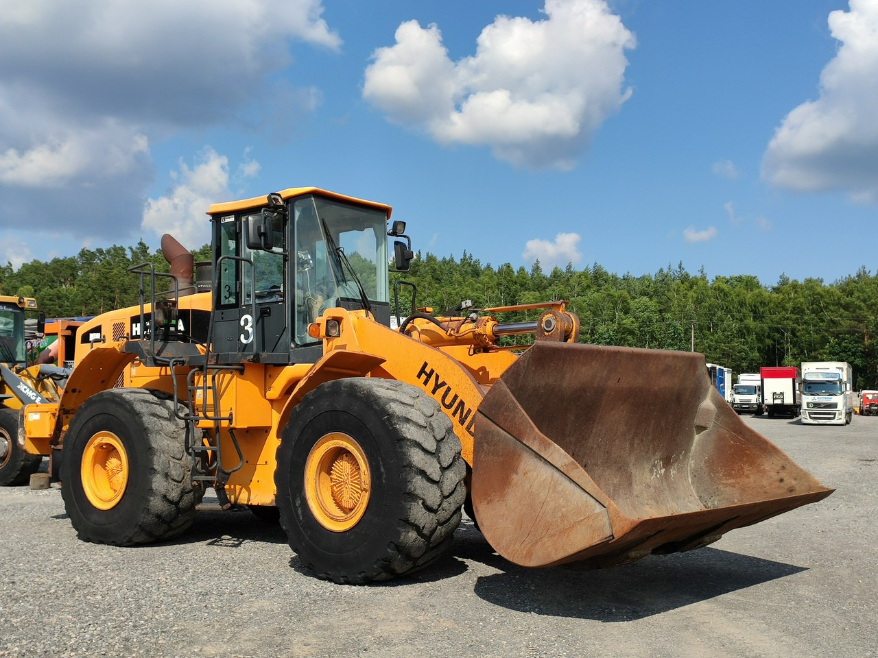 Hyundai HL770-7A - Wheel loader: picture 3 Hyundai HL770-7A - Wheel loader: picture 3