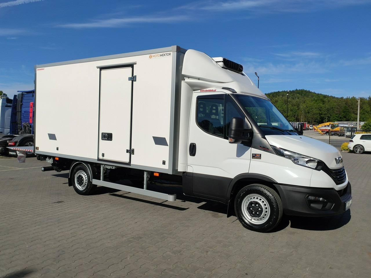 Iveco Daily 35S16 V - Refrigerated van: picture 3 Iveco Daily 35S16 V - Refrigerated van: picture 3