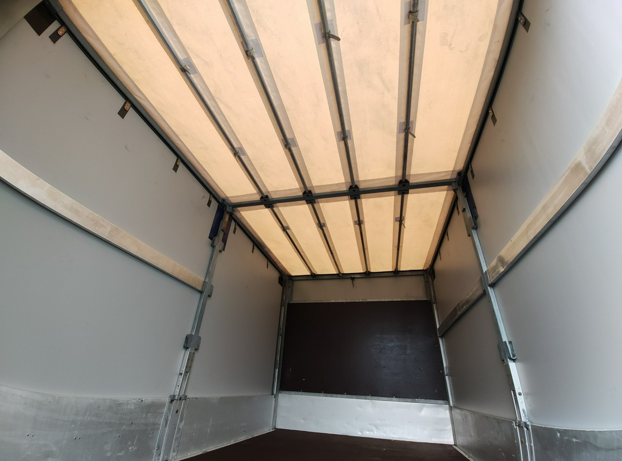 Curtain side van Iveco Daily 70C18 V H: picture 21