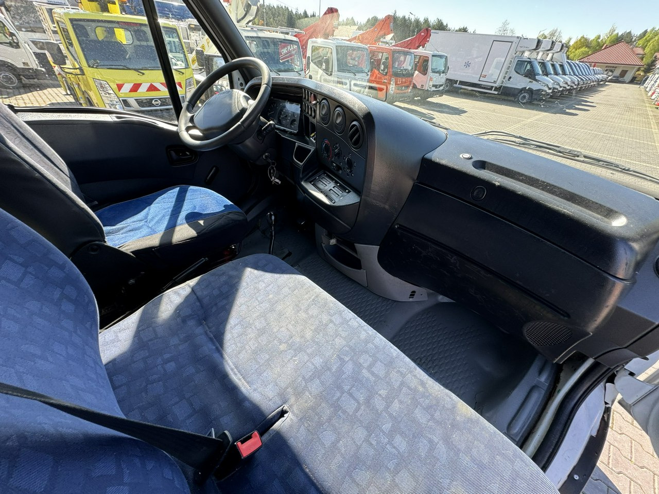 Truck mounted aerial platform Iveco Daily: picture 28 Truck mounted aerial platform Iveco Daily: picture 28