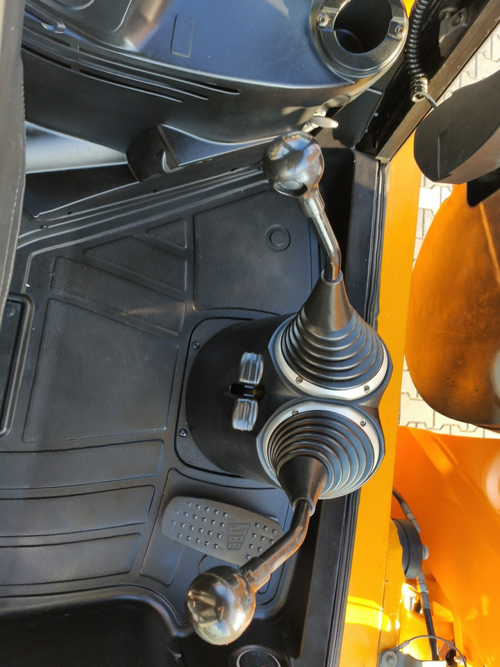 Backhoe loader JCB 3CX: picture 18