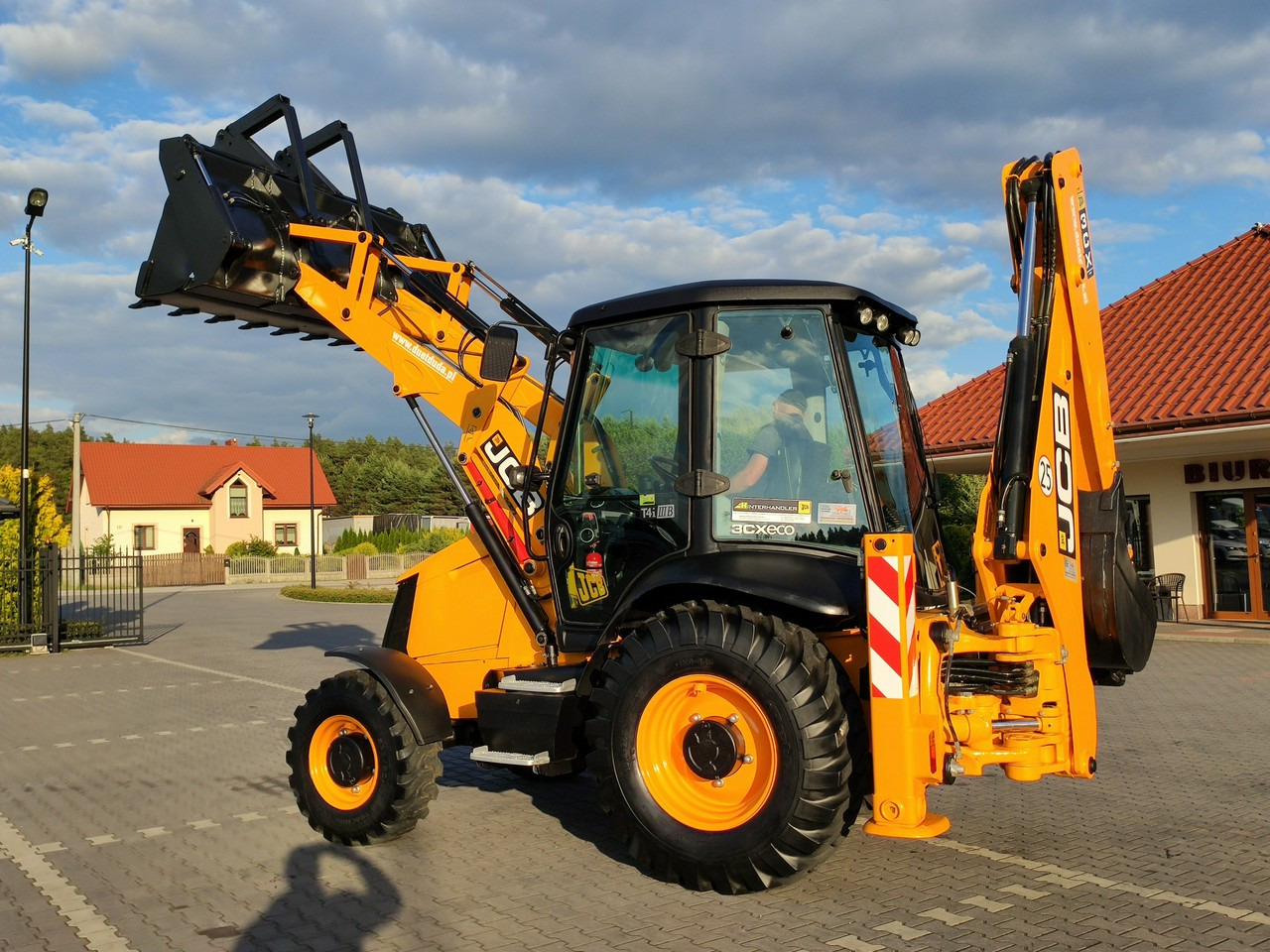 Backhoe loader JCB 3CX: picture 33