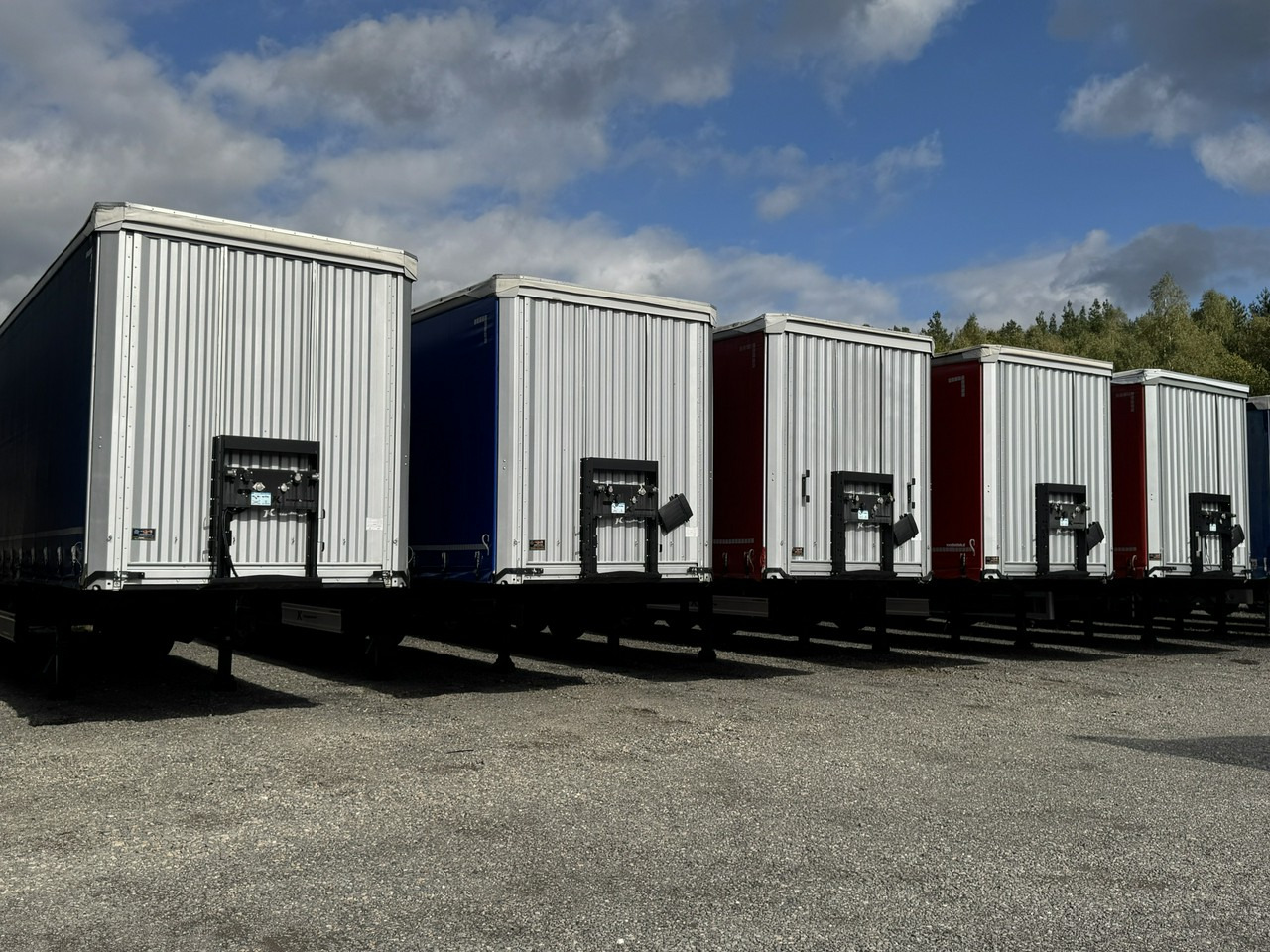 Kassbohrer Maxima XS Standard Super Stan !!! - Curtainsider semi-trailer: picture 2 Kassbohrer Maxima XS Standard Super Stan !!! - Curtainsider semi-trailer: picture 2