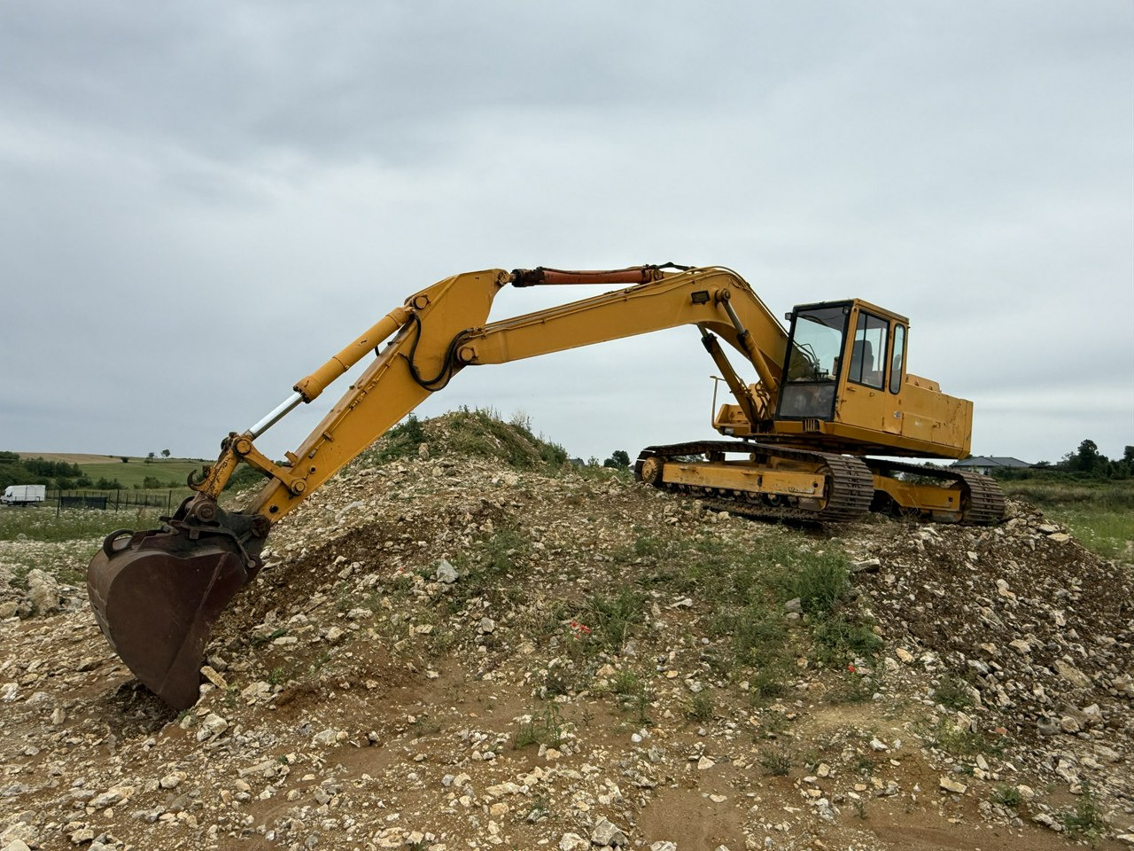 Komatsu PC240NLC-3KP - Crawler excavator: picture 5 Komatsu PC240NLC-3KP - Crawler excavator: picture 5