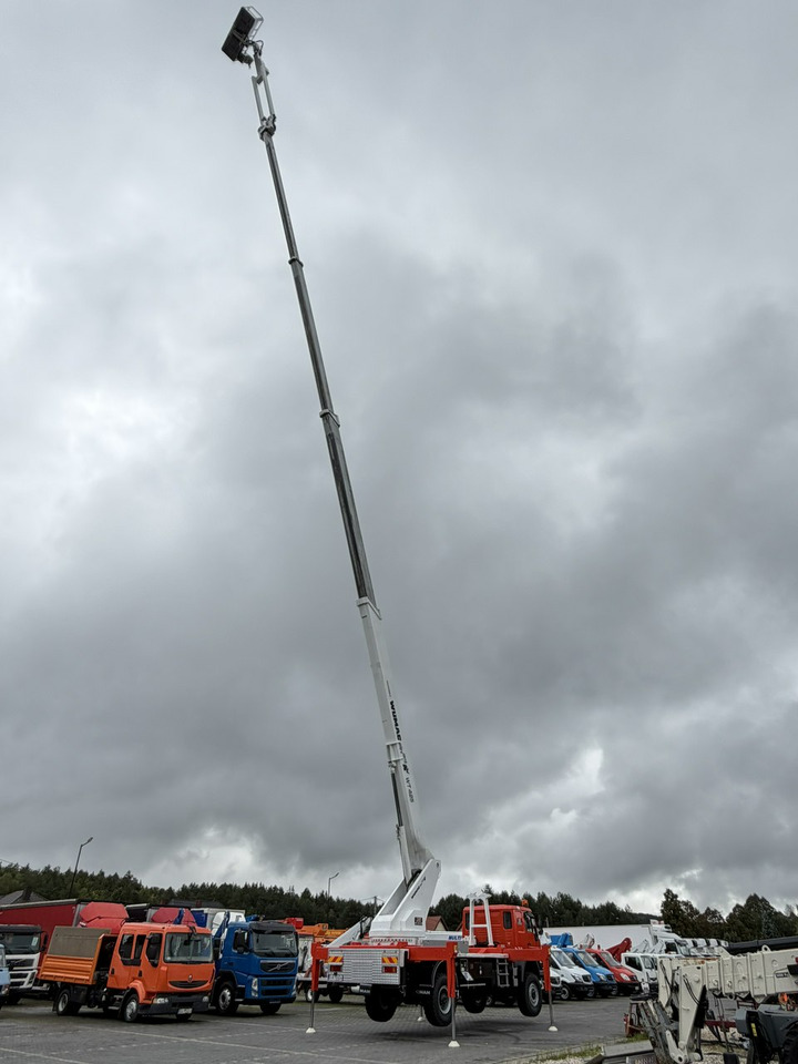 MAN 18.284 4x4 Zwyżka WUMAG WT 425 Podnośnik Koszowy - Truck mounted aerial platform: picture 3 MAN 18.284 4x4 Zwyżka WUMAG WT 425 Podnośnik Koszowy - Truck mounted aerial platform: picture 3