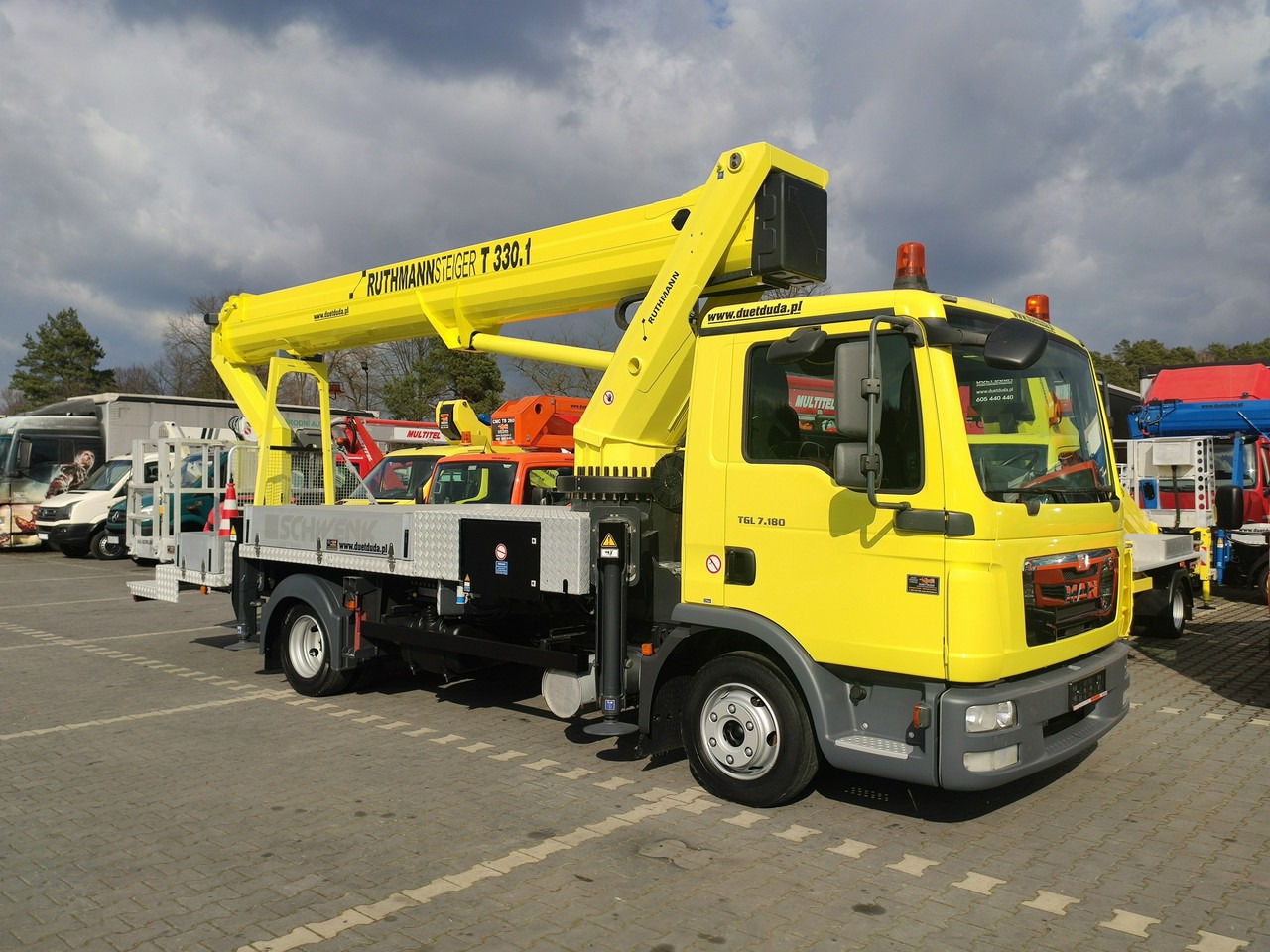 MAN TGL 7.180 Zwyżka Ruthmann T 330.1 Podnośnik Koszowy - Truck mounted aerial platform: picture 4 MAN TGL 7.180 Zwyżka Ruthmann T 330.1 Podnośnik Koszowy - Truck mounted aerial platform: picture 4