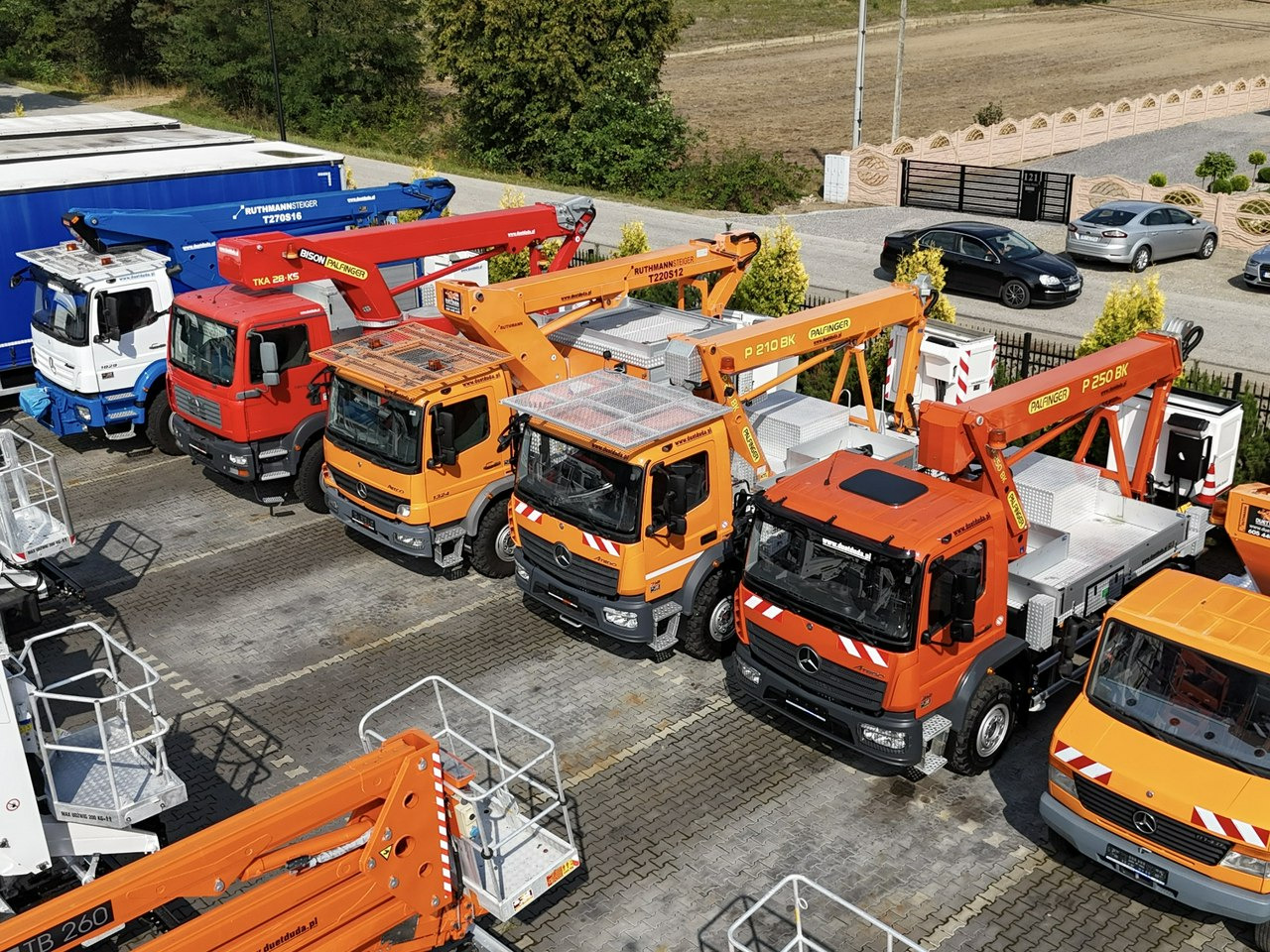 Mercedes Atego 818 E6 4x4 Zwyżka PALFINGER P250 BK Podnośnik Koszowy - Truck mounted aerial platform: picture 1 Mercedes Atego 818 E6 4x4 Zwyżka PALFINGER P250 BK Podnośnik Koszowy - Truck mounted aerial platform: picture 1