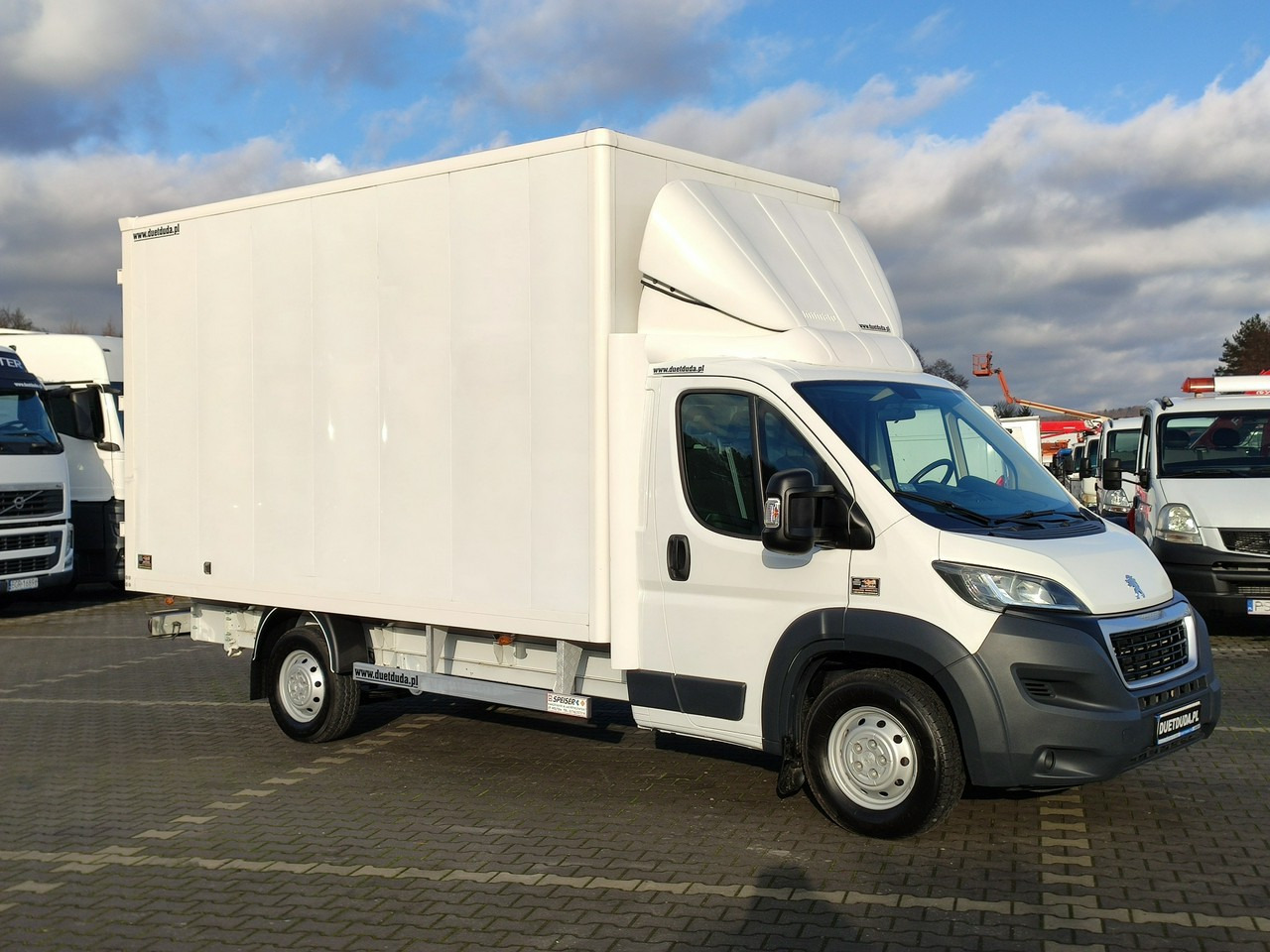 Peugeot Boxer - Box van: picture 1 Peugeot Boxer - Box van: picture 1