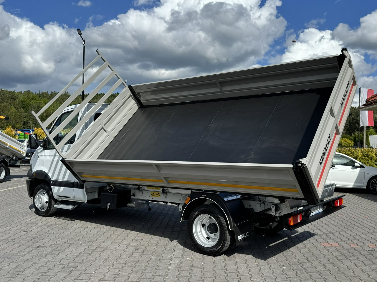 Lease a Renault Mascott Renault Mascott: picture 14