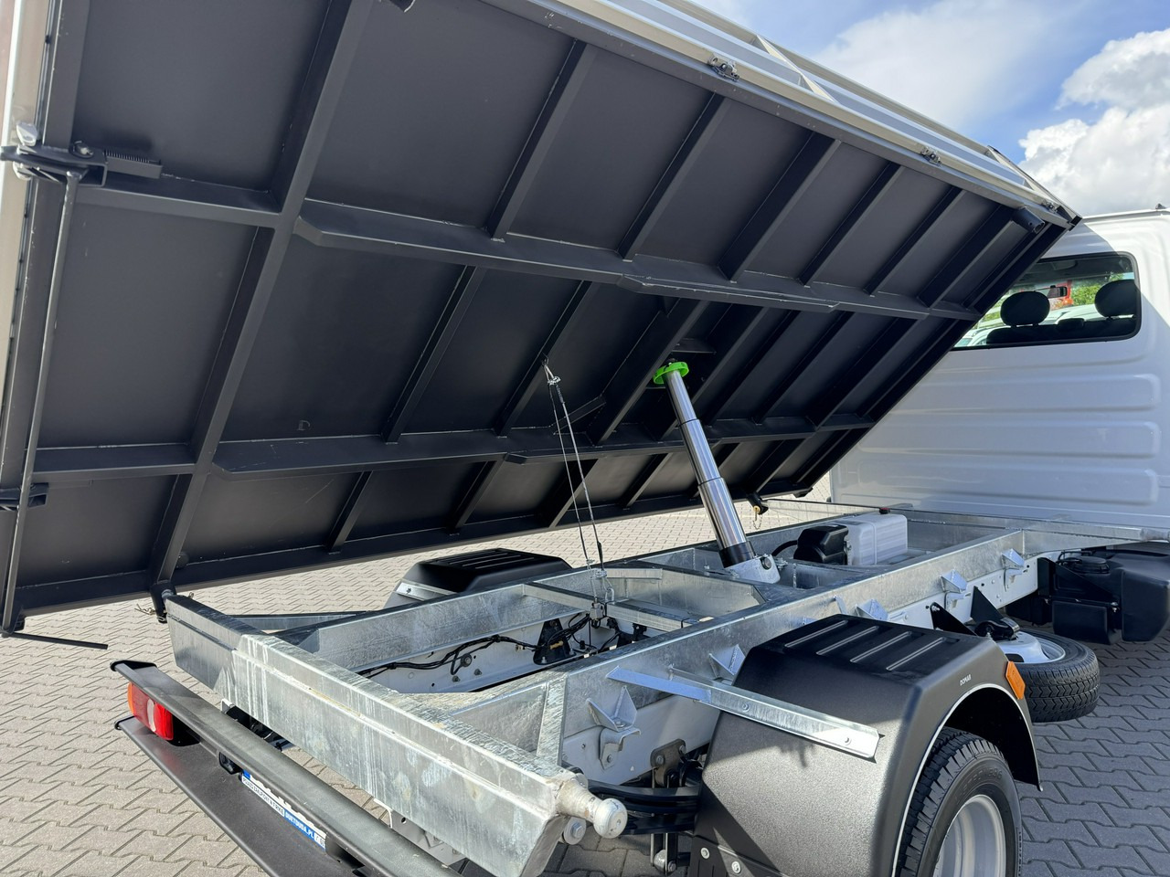 Lease a Renault Mascott Renault Mascott: picture 16