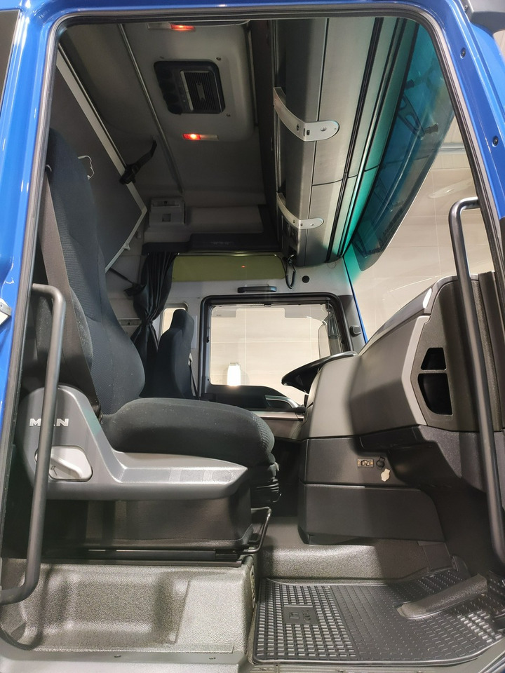 Tractor unit MAN TGX 18.480 STANDARD XXL E6 Bogato Wyposażony UNIKAT STAN !!!: picture 19