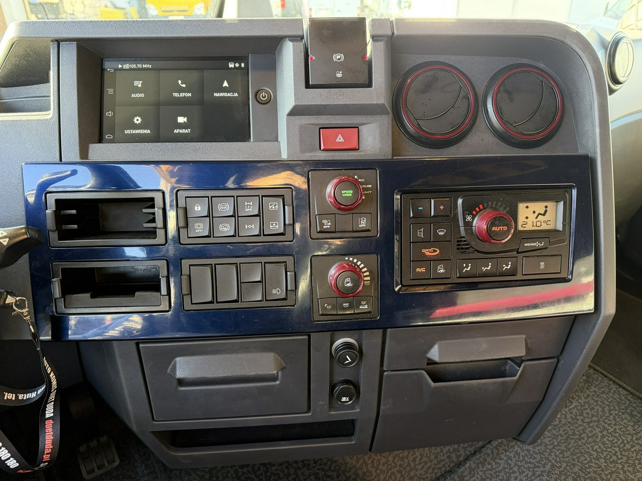 Tractor unit Renault Gama T 520 Standard Silnik 13litrów Euro 6: picture 26 Tractor unit Renault Gama T 520 Standard Silnik 13litrów Euro 6: picture 26