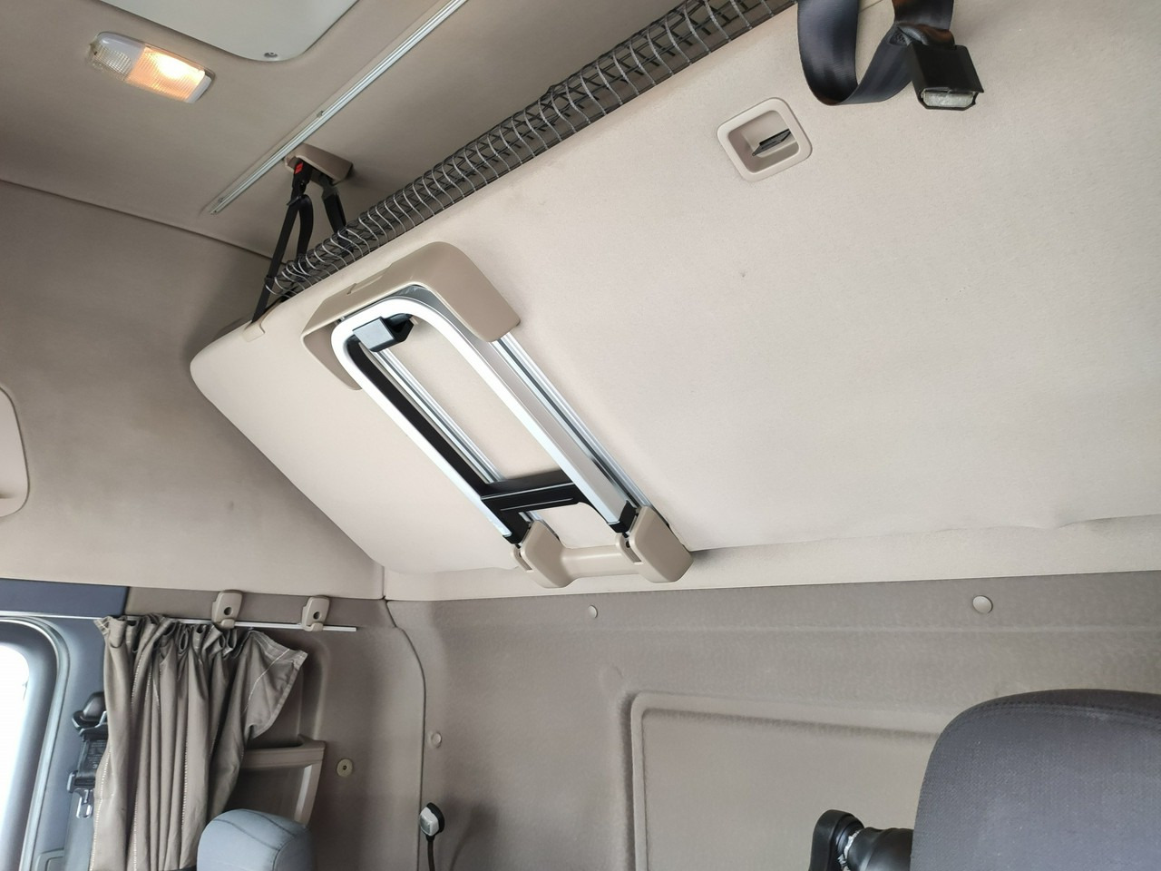 Tractor unit Scania R 450 Topline E6 4x2 Retarder Klima Postojowa !!!: picture 38