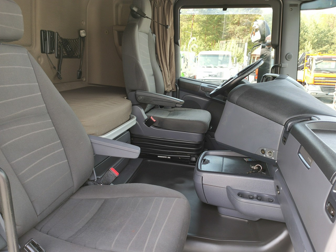 Tractor unit Scania R 450 Topline E6 4x2 Retarder Klima Postojowa !!!: picture 32