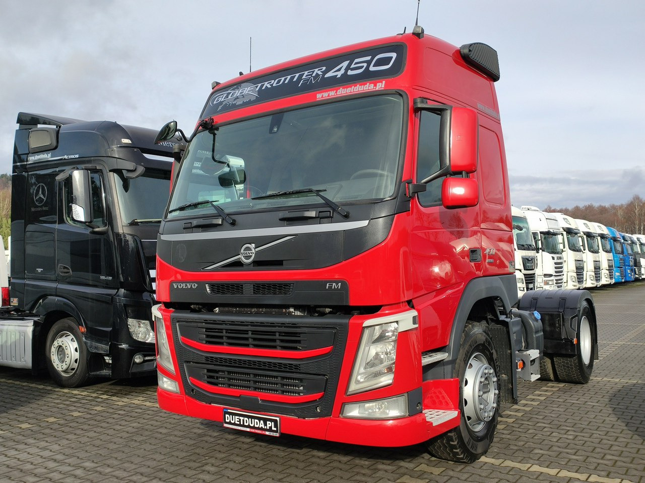 Volvo FM 450 Euro 6 GLOB STANDARD Waga Tylko 6500kg !!! - Tractor unit: picture 4 Volvo FM 450 Euro 6 GLOB STANDARD Waga Tylko 6500kg !!! - Tractor unit: picture 4