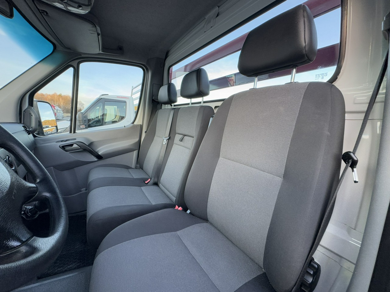 Tipper van Volkswagen Crafter: picture 32 Tipper van Volkswagen Crafter: picture 32