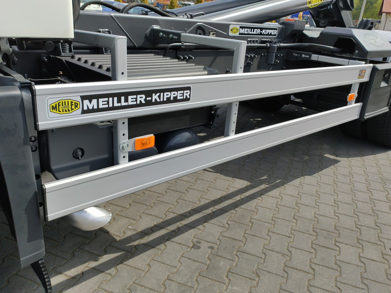 Hook lift truck Volvo FH 460 Globetrotter Hakowiec Kipper Meiller: picture 28 Hook lift truck Volvo FH 460 Globetrotter Hakowiec Kipper Meiller: picture 28