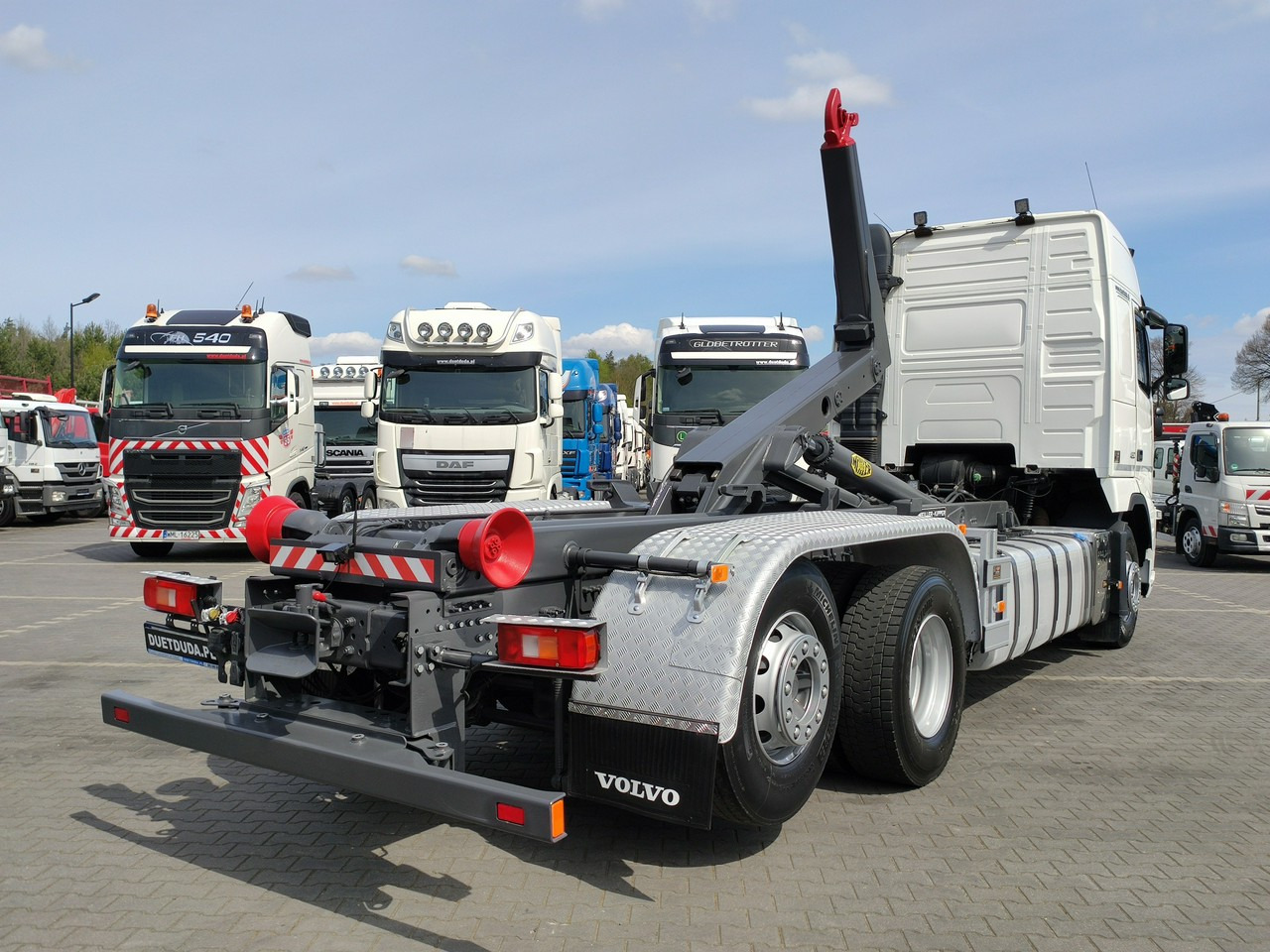 Hook lift truck Volvo FH 460 Globetrotter Hakowiec Kipper Meiller: picture 16 Hook lift truck Volvo FH 460 Globetrotter Hakowiec Kipper Meiller: picture 16