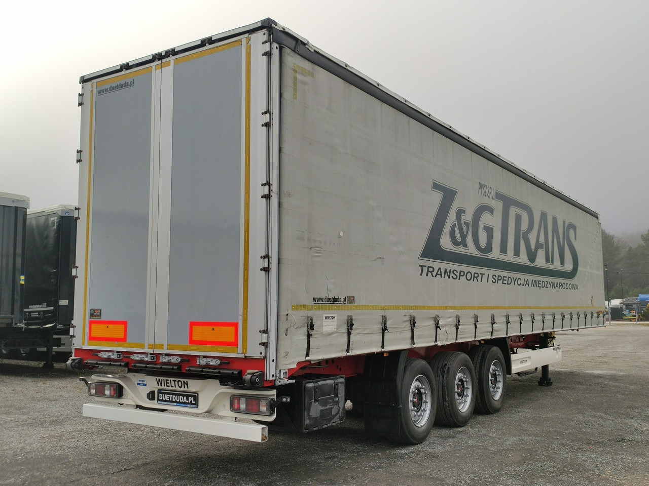 Curtainsider semi-trailer Wielton Standard Osie SAF: picture 23