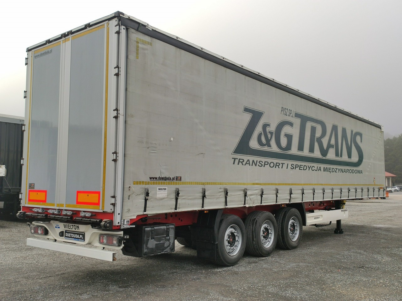 Curtainsider semi-trailer Wielton Standard Osie SAF: picture 16
