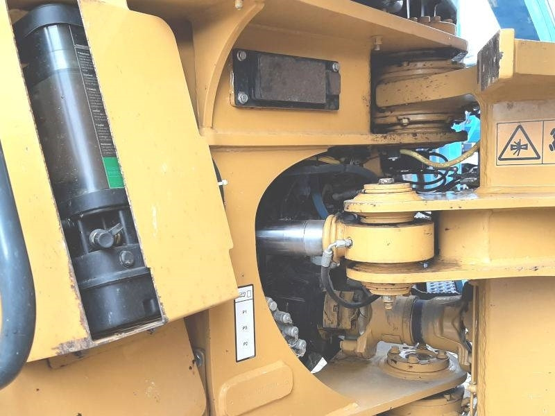 Articulated dumper Bell B 40 E: picture 9