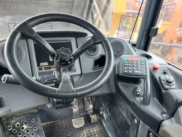 Articulated dumper Bell B 40 E: picture 8