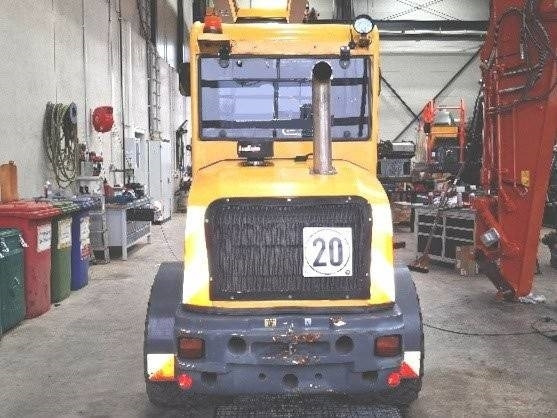 Eurotrac W13 - Skid steer loader: picture 4 Eurotrac W13 - Skid steer loader: picture 4