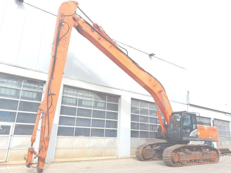 Hitachi KTEG KMD400-6 - Excavator: picture 2 Hitachi KTEG KMD400-6 - Excavator: picture 2